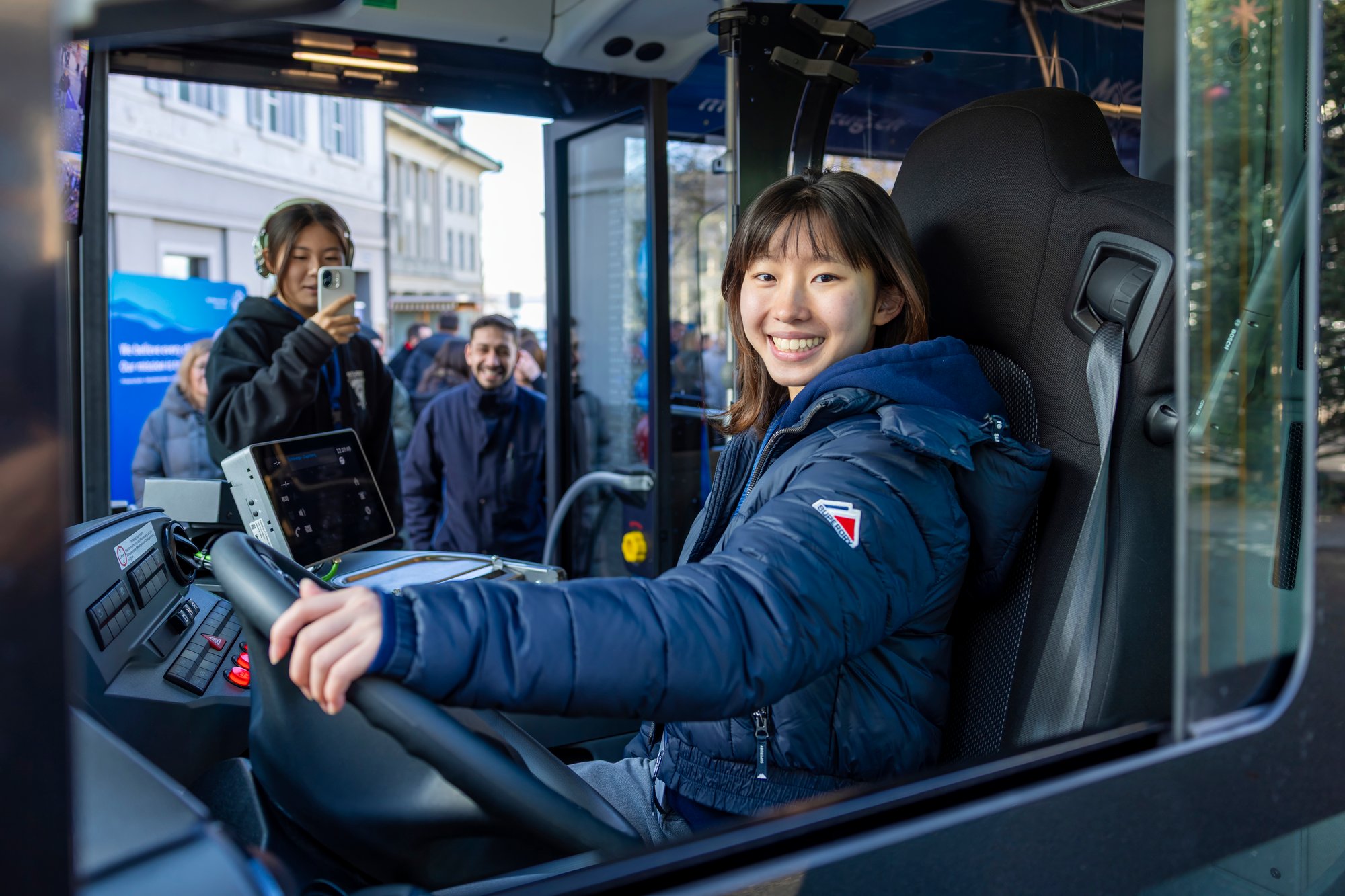 MontanaBusEröffnung_29-11-25_3V9A5040