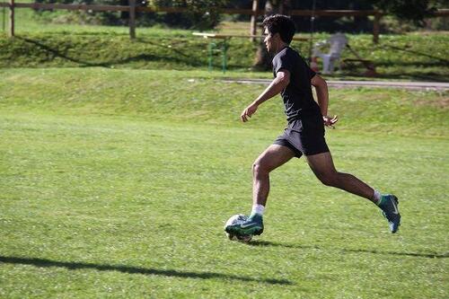 Image for Armaan Kalra: Aspiring Professional Football Player
