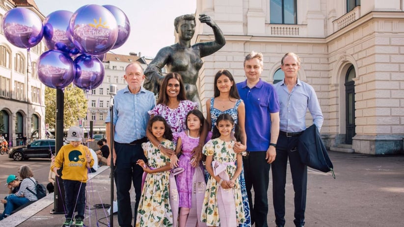 julia-family-rett-zh